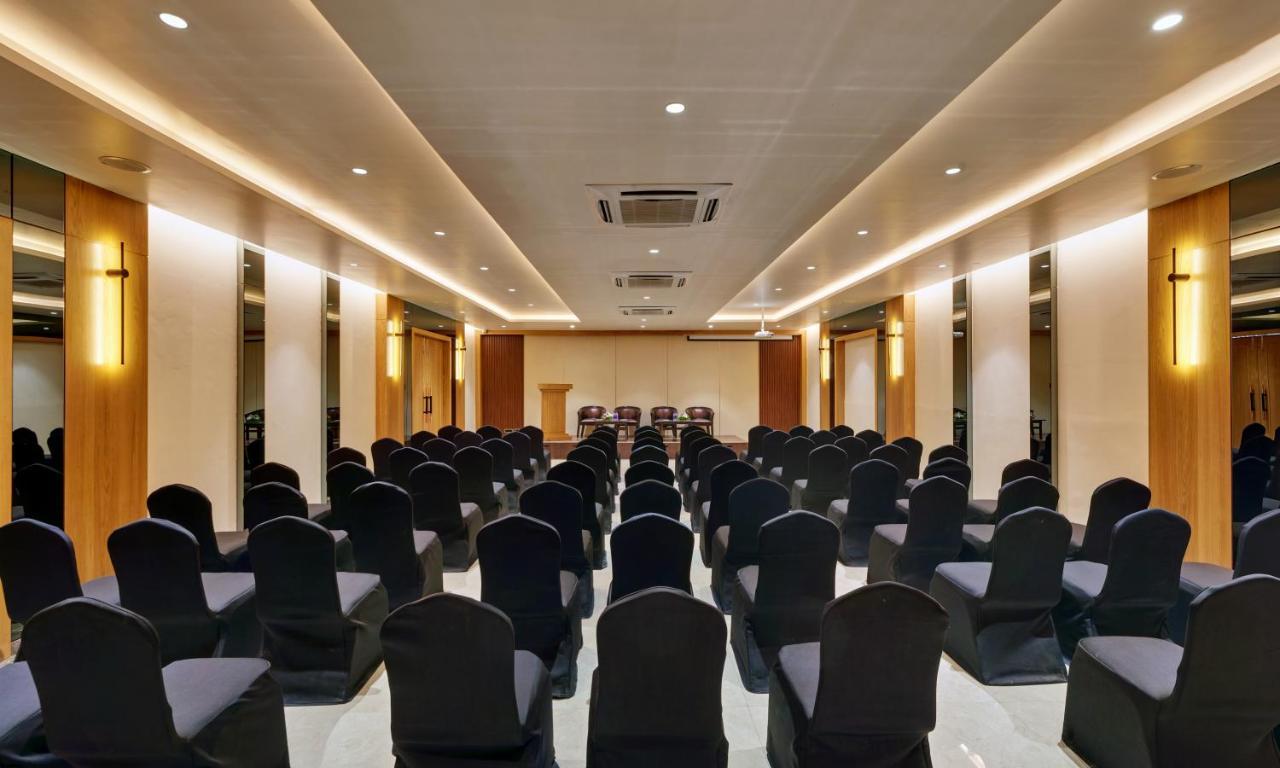 Citrus Hotel Kolhapur Ngoại thất bức ảnh