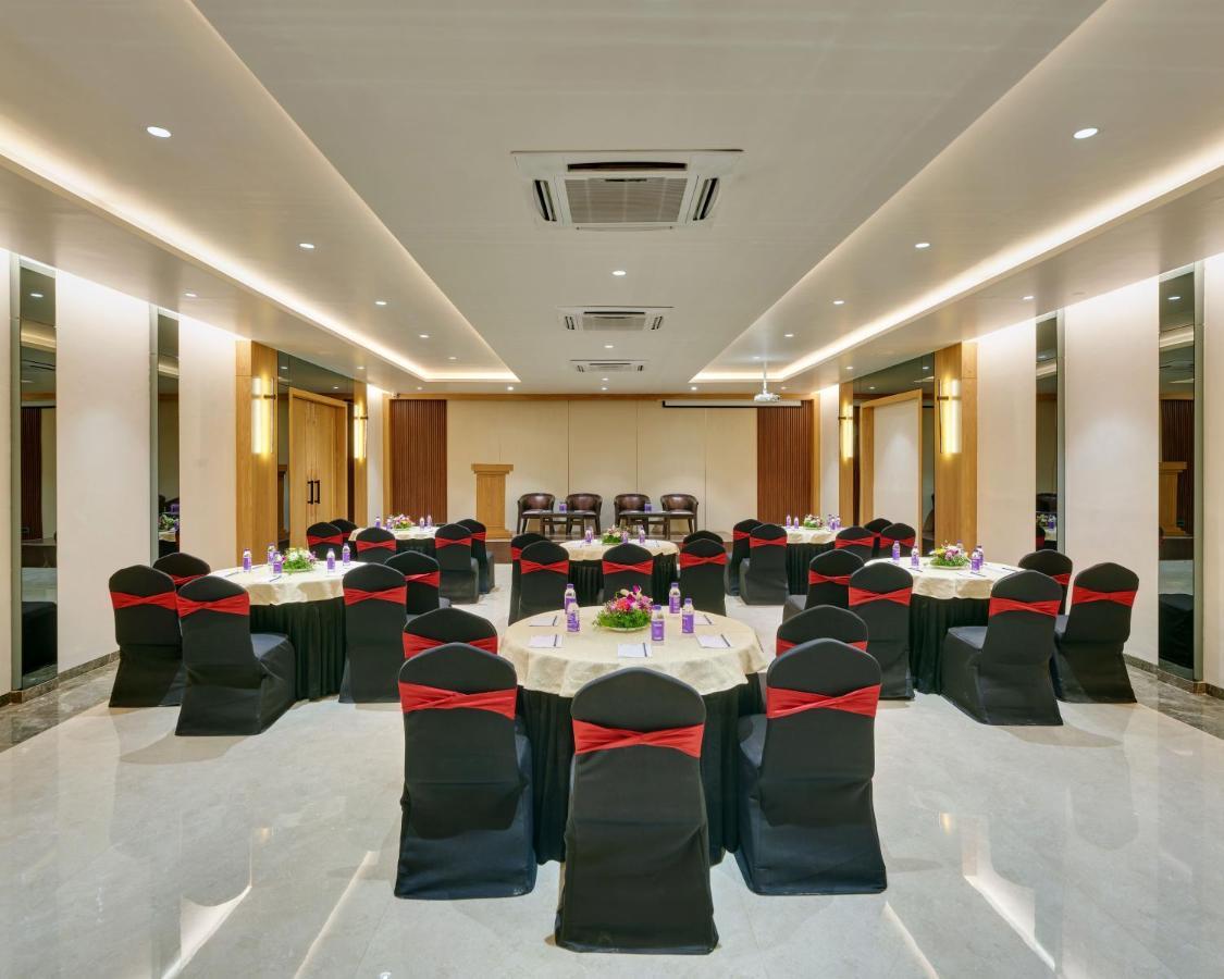 Citrus Hotel Kolhapur Ngoại thất bức ảnh