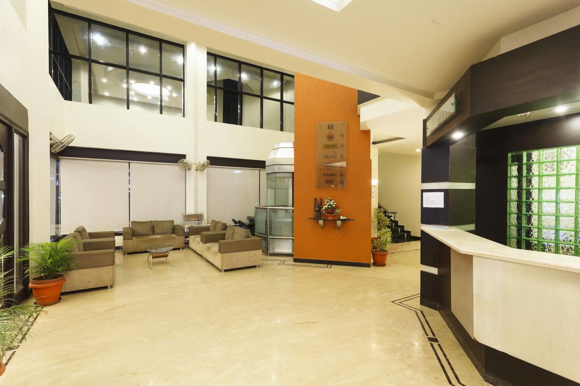 Citrus Hotel Kolhapur Ngoại thất bức ảnh
