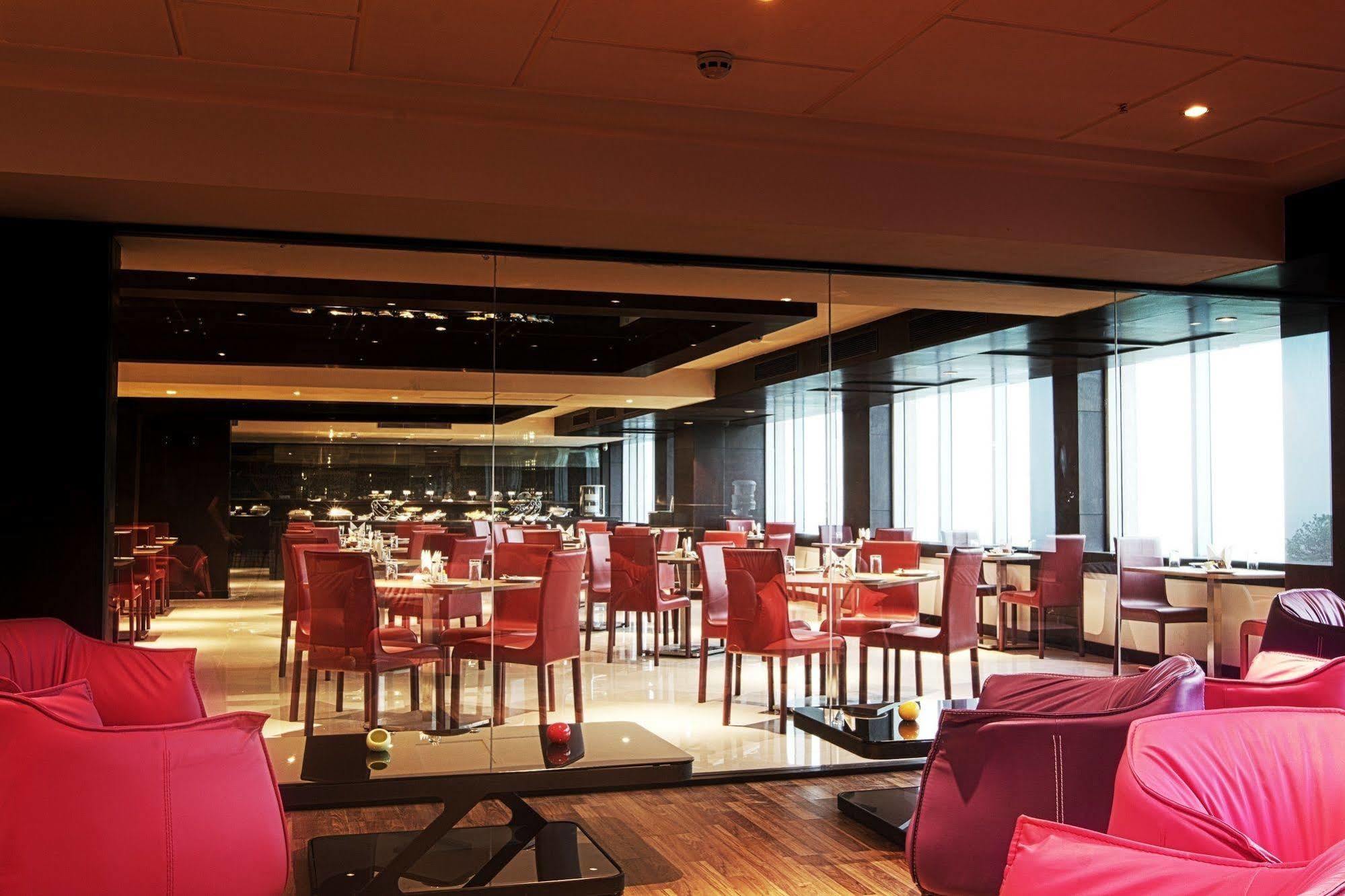 Citrus Hotel Kolhapur Ngoại thất bức ảnh